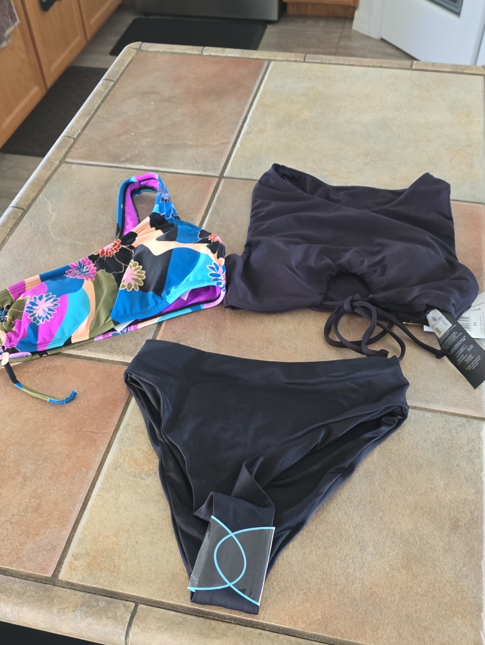 Three Piece Bundle Swim Set Sz Xs Nwt